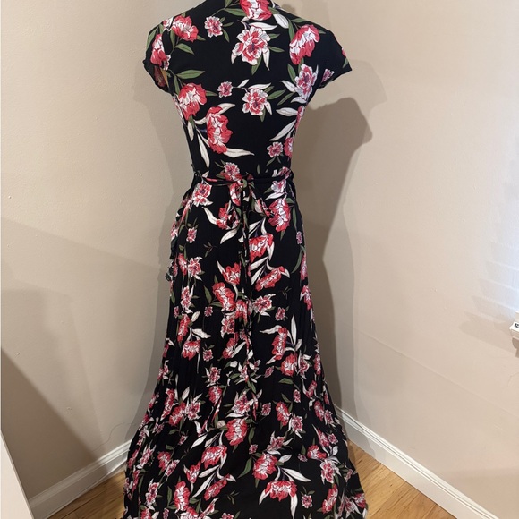 Tropical wrap dress - Picture 2 of 2